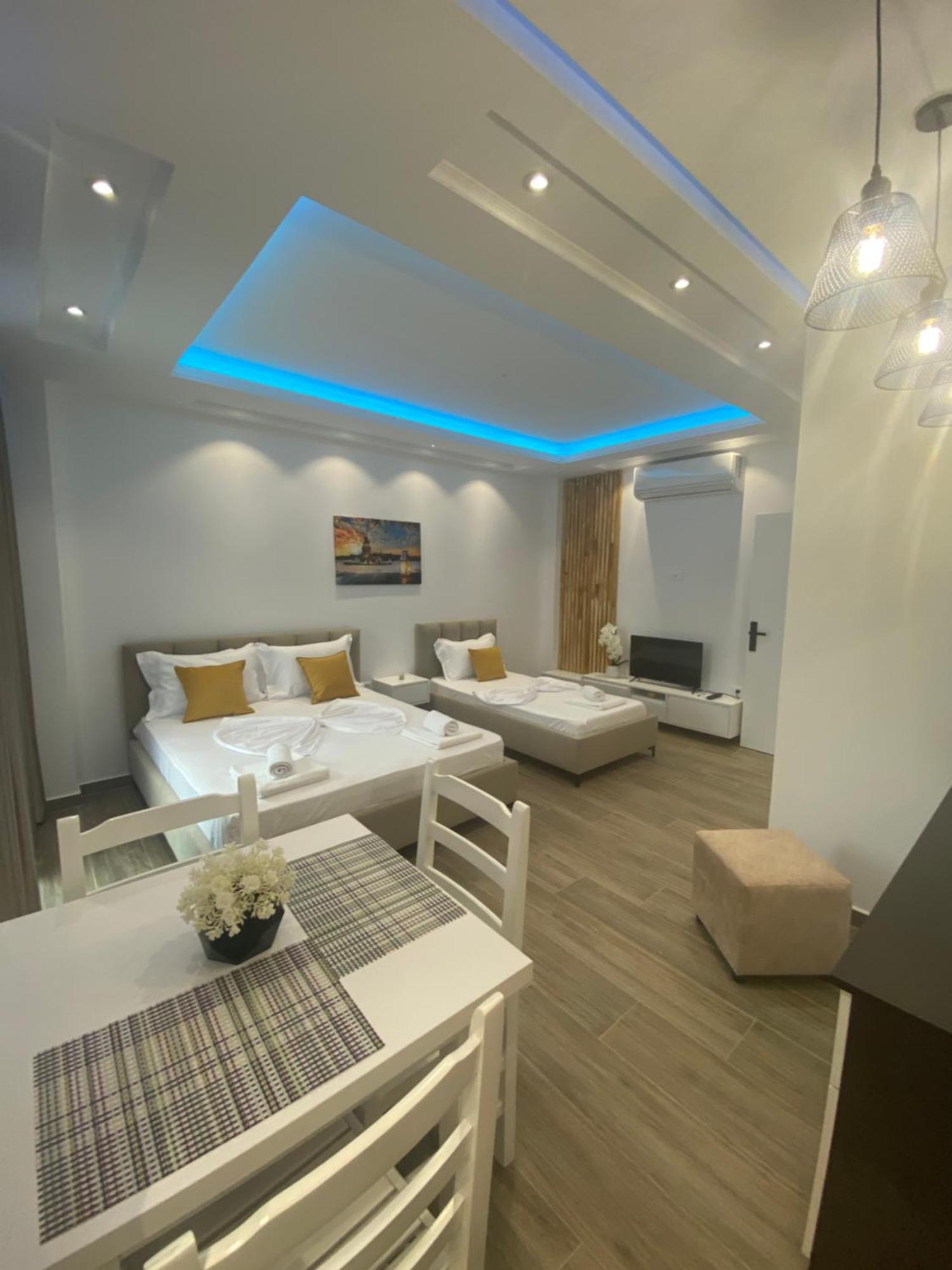 Klea Rooms Himare Exterior photo